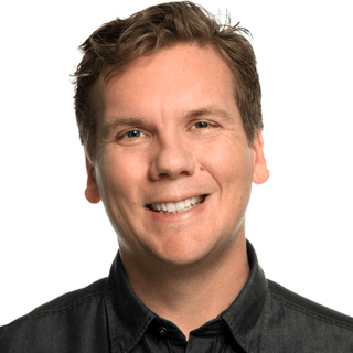 Chris Zelenak - Headshot